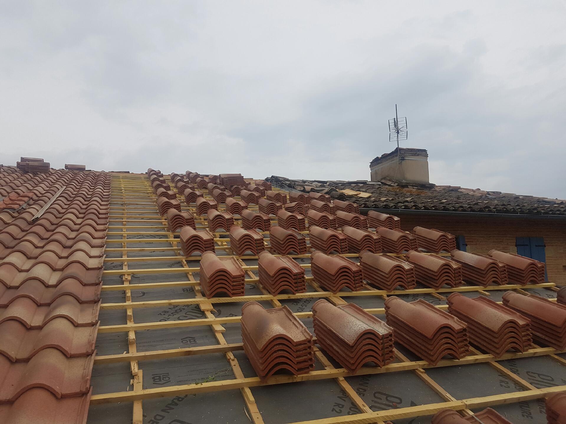 Travaux de charpente, couverture et zinguerie au Pouy-de-Touges et alentours